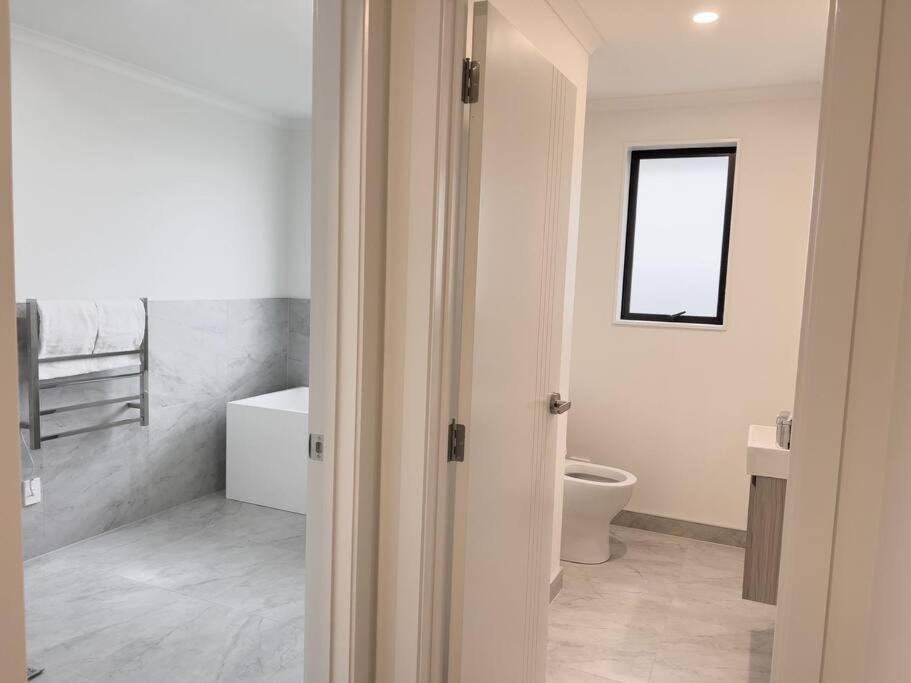 Rotorua Sunshine Brand New 4 Bedroom House Zewnętrze zdjęcie