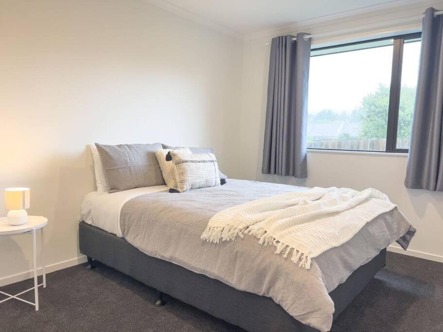 Rotorua Sunshine Brand New 4 Bedroom House Zewnętrze zdjęcie