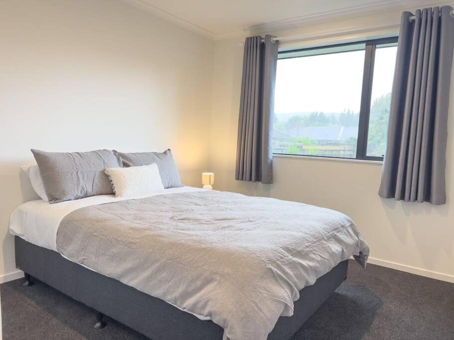 Rotorua Sunshine Brand New 4 Bedroom House Zewnętrze zdjęcie