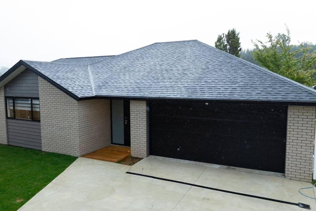 Rotorua Sunshine Brand New 4 Bedroom House Zewnętrze zdjęcie