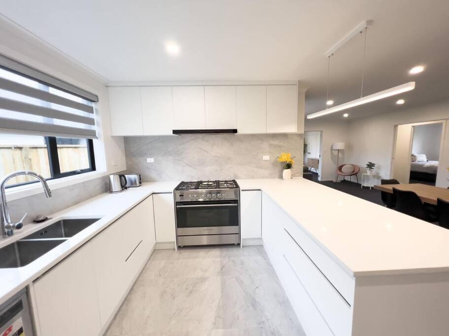 Rotorua Sunshine Brand New 4 Bedroom House Zewnętrze zdjęcie